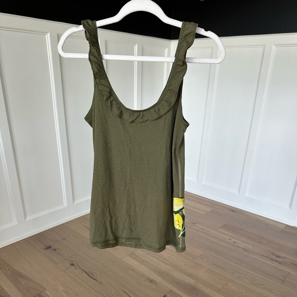 Hollister Womens Army Green Hand Painted Flower Ruffle Tank Top Size Medium - Picture 4 of 13